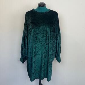 Green Velvet Bishop Sleeve Sweater Dress, Size XL